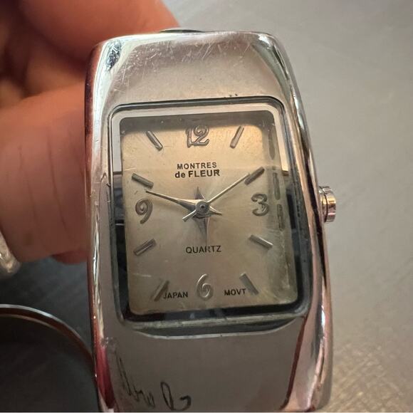 Geneva Studio Montreal De Fleur 5 Cuff Watches - Picture 6 of 10